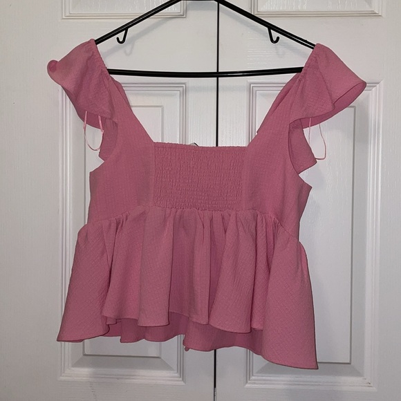 NWT SIERRA KEYHOLE BABYDOLL BLOUSE. ORIGINALLY $80 - Picture 2 of 5